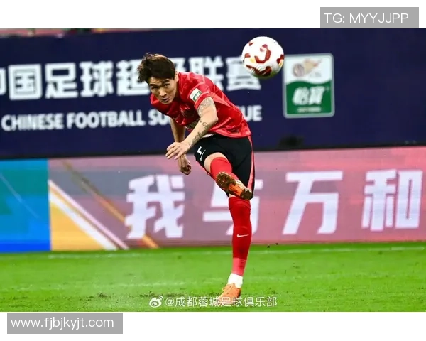 成都亚运会足球赛点评：本土球队的经验与表现分析